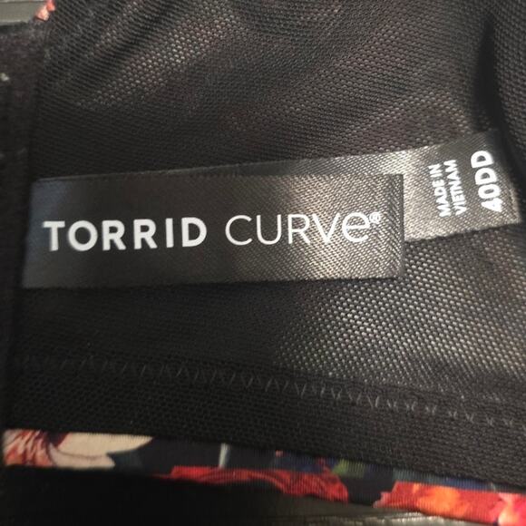 Torrid Curve Black Red Blue Floral No Underwire Padded Women's Bra 40DD - Picture 5 of 6